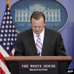 Oq Uy matbuot kotibi Robert Gibbs