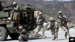 Навчання - американські військові в Південній Кореї