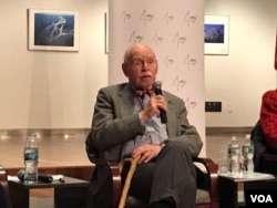 紐約大學法學院資深教授孔傑榮(美國之音方冰拍攝)