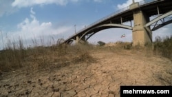 کارون بی‌آب - آرشیو