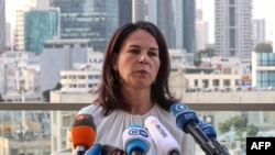 འཇར་མན་གྱི་ཕྱི་སྲིད་བློན་ཆེན་ཨན་ན་ལེ་ན་བྷེར་བྷོག