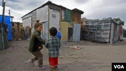 Se espera que la tasa de pobreza disminuya durante los próximos años.