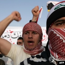 Suriyada xalq qo'rquvni chetga surib, namoyish qilmoqda