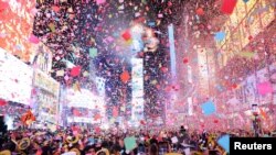 Sherehe za mwaka mpya katika eneo Times Square, New York, Marekani