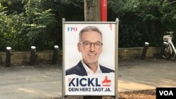 位於奧地利首都維也納的奧地利自由黨的競選廣告看板。