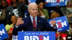 Joe Biden, lors d'un meeting de campagne à Détroit dans le Michigan, le lundi 9 mars 2020. (Photo AP / Paul Sancya)