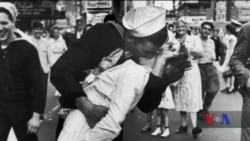 Помер герой однієї з найвідоміших фотографій в історії. Відео