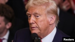 ယူကရိန်းက မြေရှားသတ္တုတွေတူးဖော်ခွင့်ရဖို့ စိတ်ဝင်စားနေတဲ့ အမေရိကန်သမ္မတ ဒေါ်နယ်ထရမ့်