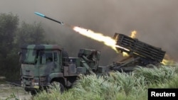 台湾在台中举行汉光军演反登陆实弹演习。（2020年7月16日）