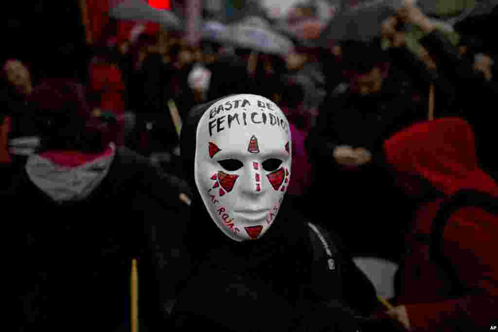 "No más femenicios" clama el pueblo argentino.