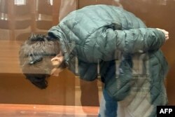 Tojikistonlik Lutfulloiy Nazrimad, 22-martda Moskvadagi terrorda ayblanayotganlardan biri, sudda, 29-mart, 2024