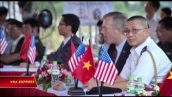 Đại sứ ‘từ chức’ vì Mỹ trục xuất hơn 8.000 người gốc Việt