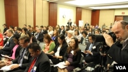 Overview of participants at the 40th Anniversary Celebration of the US-ASEAN Partnership, Capitol Visitor Center, Washington DC, Tuesday May 16, 2017. (Seourn Vathana/VOA Khmer)