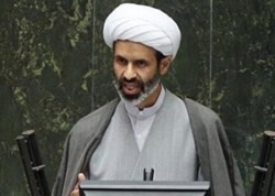 میرزایی، نماینده اصفهان (همشهری)