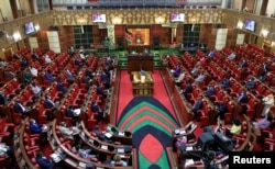 Wabunge wakiwa katika kikao ndani ya jengo la Bunge la KenyaParliament Nairobi, June 10, 2021.