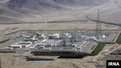 عکس آرشیوی از رآکتور آب سنگین اراک