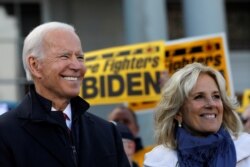 Jo va Jill Bayden 1977-yilda oila qurgan