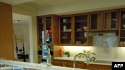 Maykl Graves yaratgan uydagi oshxona