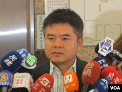 台湾在野党民进党立委莊瑞雄(美国之音张永泰拍摄)