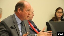 រូបឯកសារ៖​ លោក ថេត យូហូ ​អ្នក​តំណាង​រាស្រ្តនៃ​គណបក្ស​សាធារណរដ្ឋ​មកពី​រដ្ឋ​ Florida