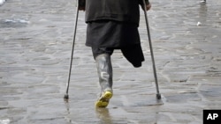 نزدیک به ۸۰۰ هزار نفر در افغانستان معلول یا معیوب است.