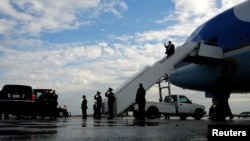 President Donald Trump arrives aboard Air Force One at Philadelphia International Airport in Philadelphia, Jan. 26, 2017.