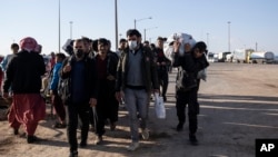  سازمان بین‌المللی مهاجرت گفته است که بررسی‌های آنان نشان می‌دهد که برگشت و اخراج مهاجران افغان از ایران نسبت به هر زمان دیگر افزایش یافته است.