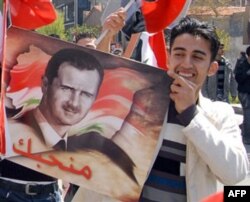 Suriya rahbari qo'zg'olonda xorij va internetni aybladi