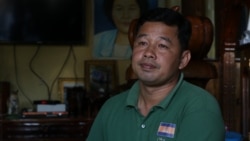 លោក ជា ជីវ អាយុ៤១ឆ្នាំ ជា​អតីត​ក្រុមប្រឹក្សា​គណបក្ស​សង្គ្រោះជាតិ ប្រចាំ​ខេត្ត​បាត់ដំបង ដែល​ជាប់​បម្រាម​នយោបាយ​ចាប់តាំង​ពី​ខែវិច្ឆិកា ឆ្នាំ២០១៧។ (ស៊ុន ណារិន/វីអូអេ)