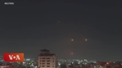 ཨི་རན་གྱིས་ཕུར་མདེལ་བཀོལ་ནས་ཨི་སི་རལ་ལ་གཏོར་རྒོལ་བྱས། 