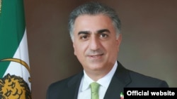 شاهزاده رضا پهلوی - آرشیو