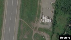 在菲律賓拉瓦格國際機場部署的美國新型堤豐(Typhon)陸基飛彈系統。 （2024年9月13日）