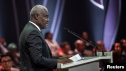 Mwenyekiti wa tume ya Afrika Mousa Faki Mahamat akihutubia waliohudhuria hafla ya kukumbuka mauaji ya kimbari ya Rwanda.