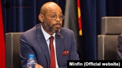 Archer Mangueira, governador do Namibe