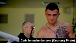 Василь Ломаченко з батьком Анатолієм