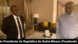 Úmaro Sissoco Embaló, Presidente guineense, e José Eduardo dos Santos, antigo Presidente angolano, 30 outubro 2020