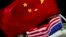 中國和美國的國旗。