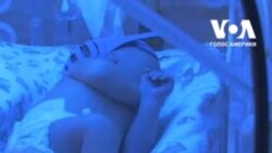 Перший день народження: як мати пережила "ковідні" пологи у США. Відео