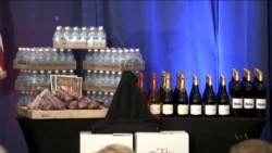 Trump Uniquely Vulnerable to ‘Emoluments’ Lawsuit