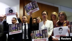 Եվրախորհրդարանի անդամները Բրյուսելում բողոքի ցույց են կազմակերպել՝ ի պաշտպանություն Վրաստանի նախկին նախագահ Միխեիլ Սաակաշվիլիի։