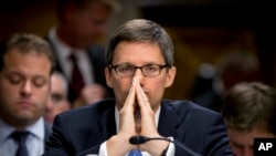 ამერიკის შეერთებული შტატების თავდაცვის მდივნის ყოფილი მეორე მოადგილე დერეკ შოლე