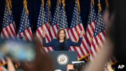Kamala Harris em campanha em Wisconsin
