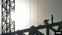 La economía de China enfrenta una caída en las exportaciones y también una crisis en el mercado inmobiliario.