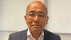 བཀྲས་མཐོང་དབང་བོ་ལགས། 