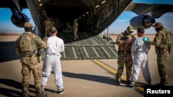 جریان انتقال مهاجران به گوانتانامو 