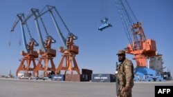 Gvadar porti, Pokiston