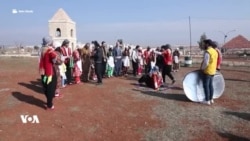 Çend Hunermendên Efrînî jibo Yekrêzîya Kurdan Sitraneke Çêkir