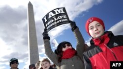 Hiljade na skupu na Nacionalnom molu pre početka 44. Marša za život 27. januar 2017. u Vašingtonu (Chip Somodevilla/Getty Images/AFP)