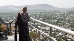 Qirg'iziston ziyolilari: Xavfsizlik qachon bo'ladi, xalq hayotdan rozi bo'lsa/Muhiddin Zarif lavhasi