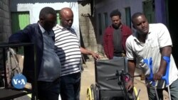 አካል ጉዳተኛ መኾኑ ለሌሎች መደገፊያ ከመሥራት አላገደውም